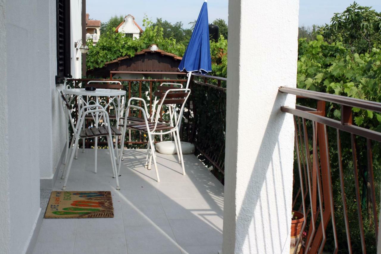 Apartment Vera Umag Exterior foto