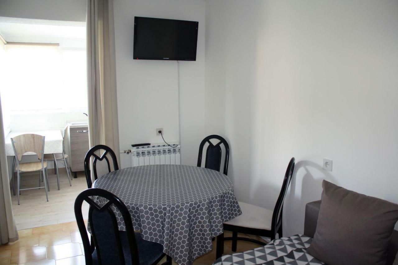 Apartment Vera Umag Exterior foto