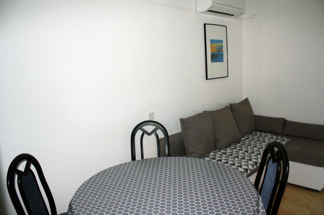 Apartment Vera Umag Exterior foto