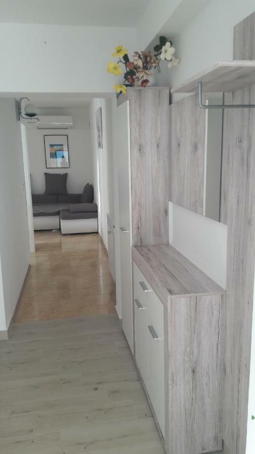 Apartment Vera Umag Exterior foto