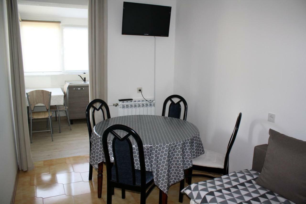 Apartment Vera Umag Exterior foto