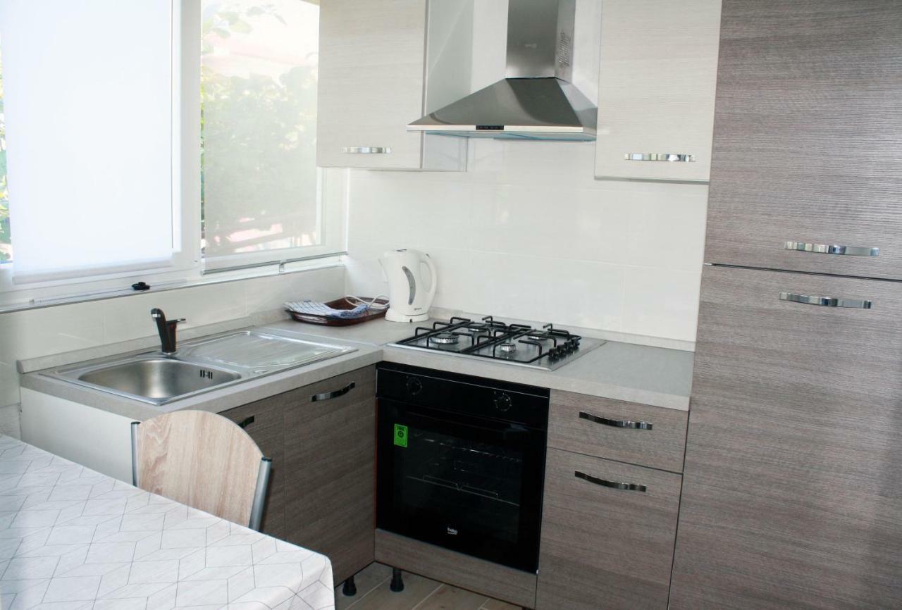 Apartment Vera Umag Exterior foto